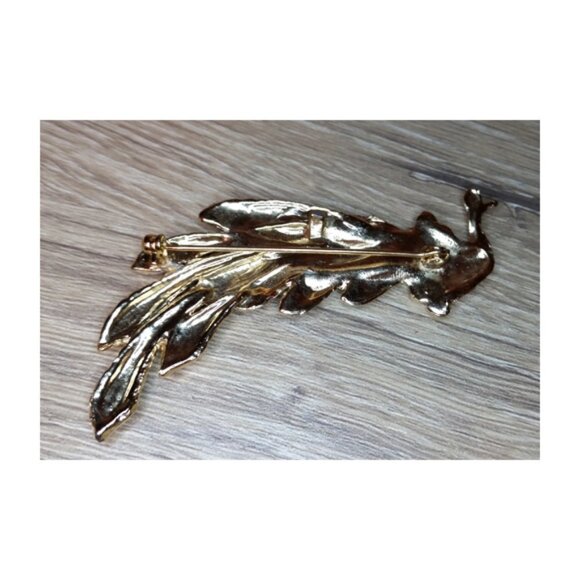 VINTAGE Statement Peacock Bird Brooch Pin Bejeweled Pop Of color Gold Red. - Picture 3 of 6